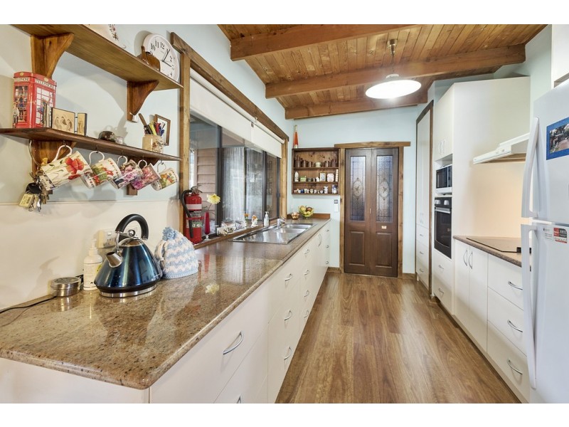 52 Old Ford Road, Redesdale VIC 3444