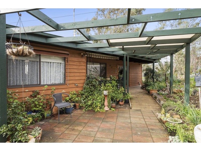 52 Old Ford Road, Redesdale VIC 3444