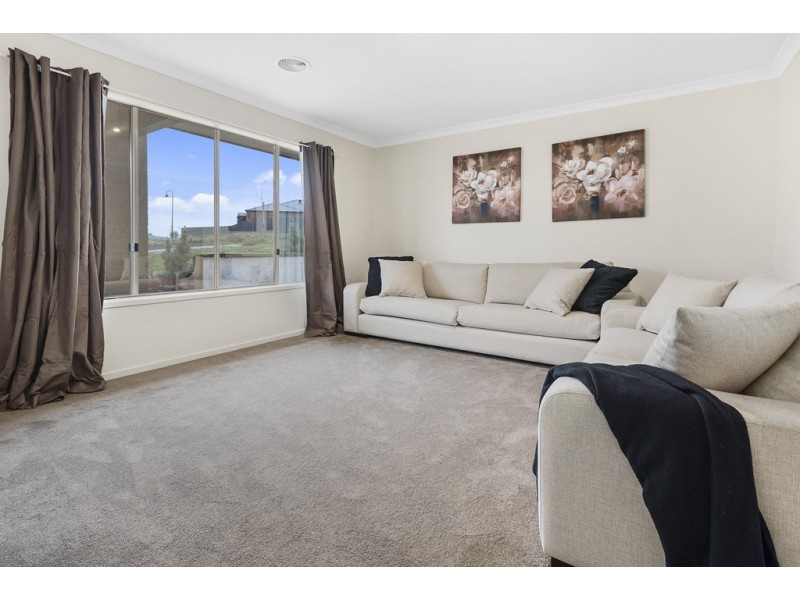 5 Kelly Close, Kyneton VIC 3444