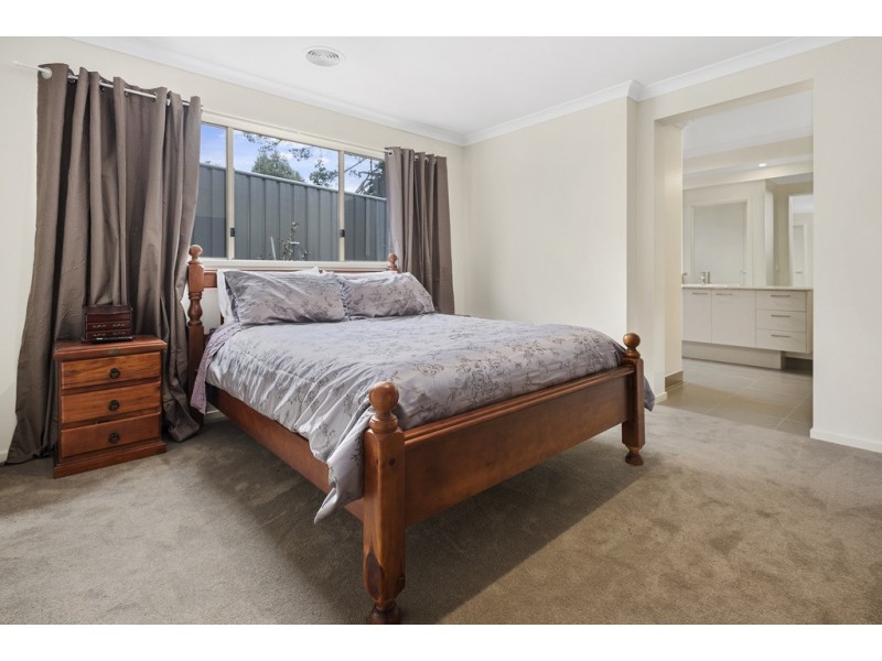 5 Kelly Close, Kyneton VIC 3444