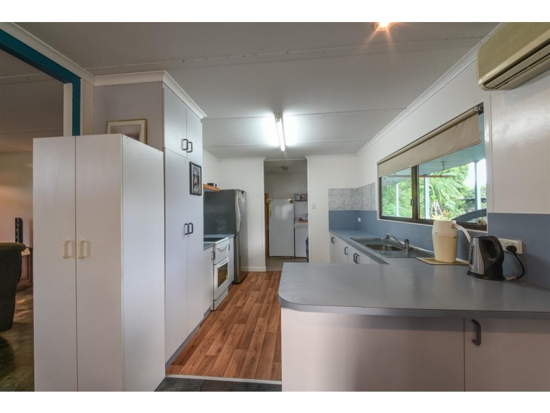 6 O’Hanlon Crescent, Mount Julian QLD 4800