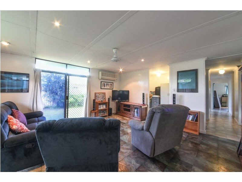 6 O’Hanlon Crescent, Mount Julian QLD 4800