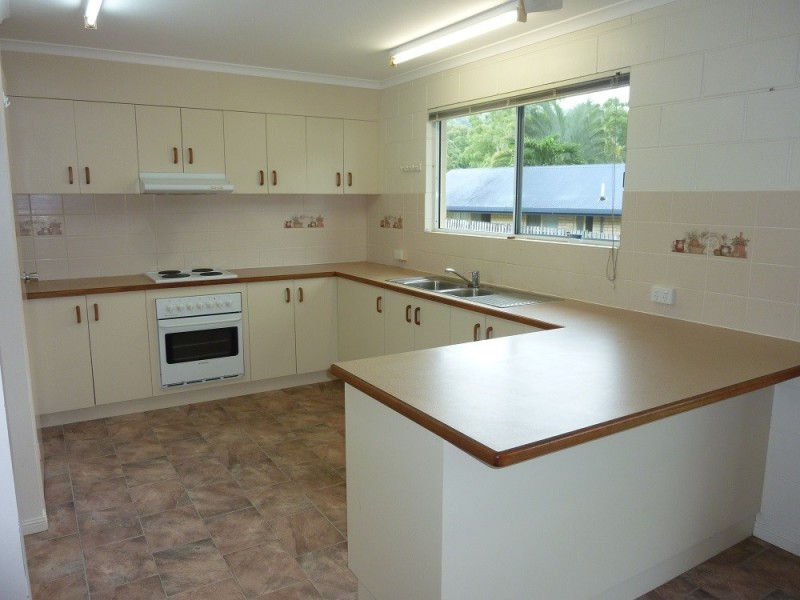 25 STORMVOGEL DRIVE, Jubilee Pocket QLD 4802