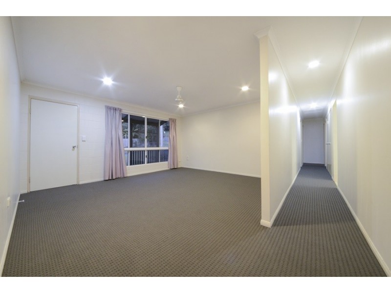 25 STORMVOGEL DRIVE, Jubilee Pocket QLD 4802