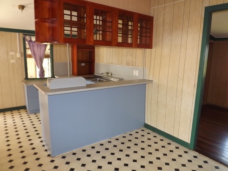 15 Debney Street, Proserpine QLD 4800