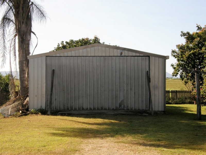 15 Debney Street, Proserpine QLD 4800