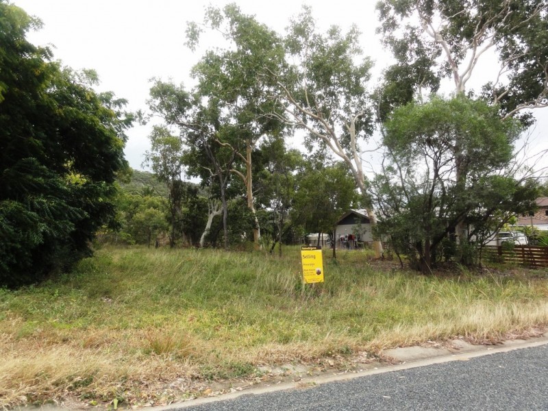 8 Saddleback Drive, Hideaway Bay QLD 4800