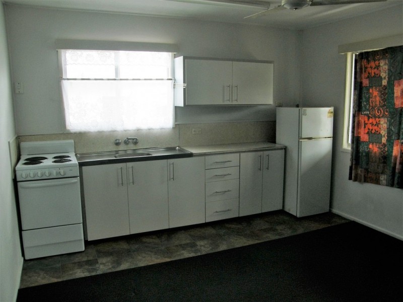 4/23 Florence Street, Proserpine QLD 4800