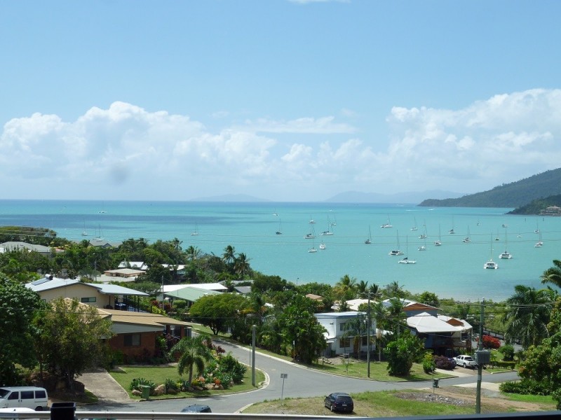 43 Airlie Crescent, Airlie Beach QLD 4802