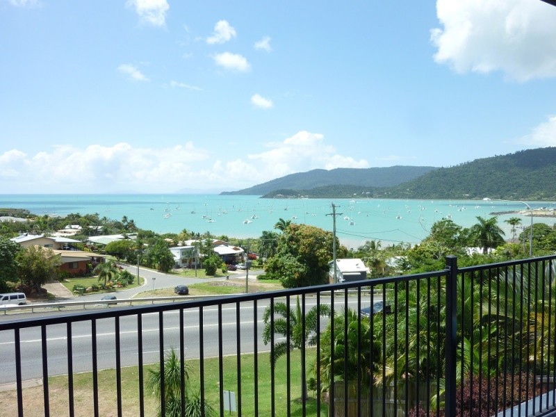 43 Airlie Crescent, Airlie Beach QLD 4802