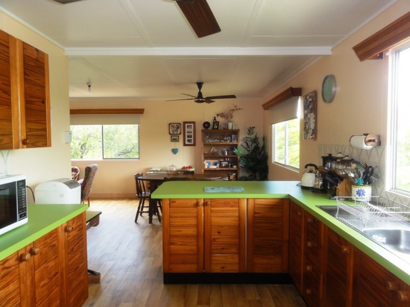 38 Pioneer Drive, Dingo Beach QLD 4800