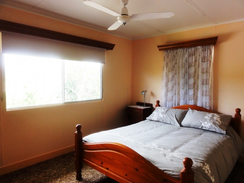 38 Pioneer Drive, Dingo Beach QLD 4800