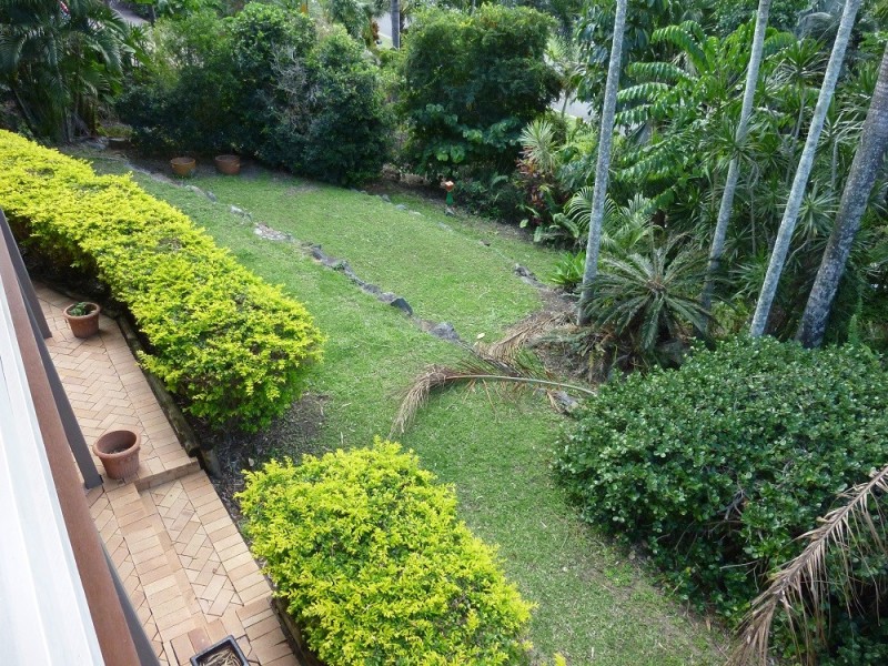 7 COUNTRY ROAD, Cannonvale QLD 4802