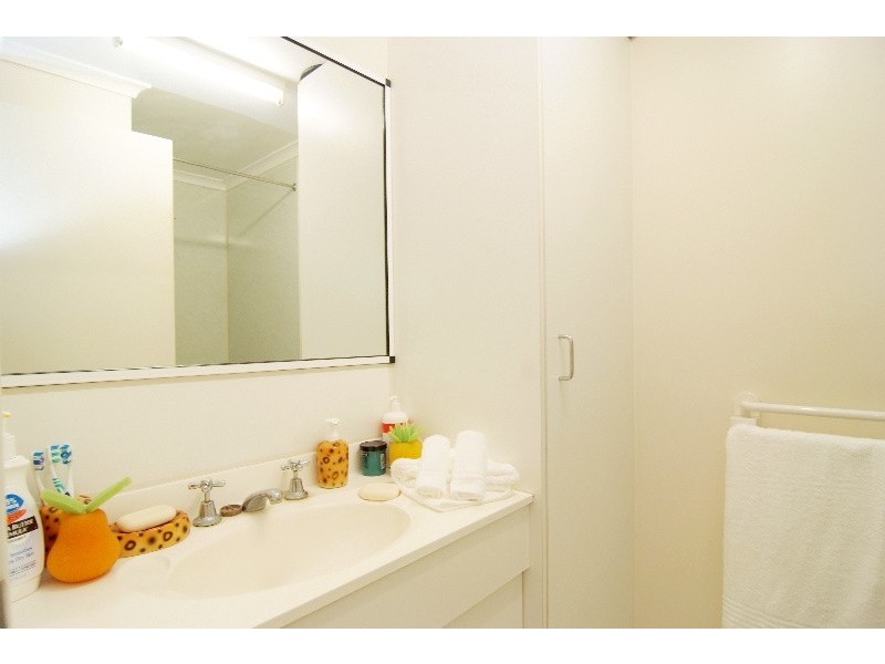 3/2 Robert Street, Proserpine QLD 4800
