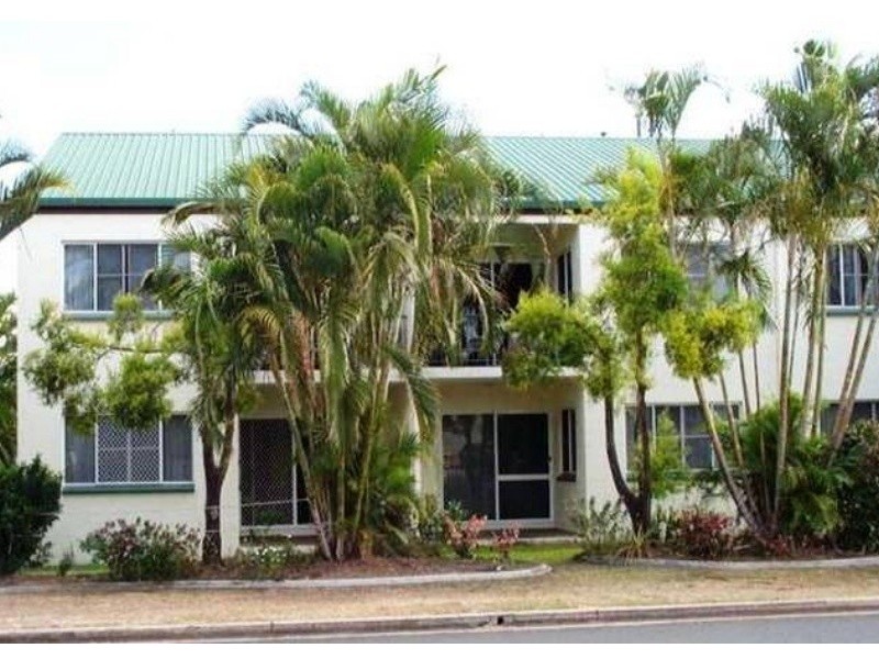 3/2 Robert Street, Proserpine QLD 4800