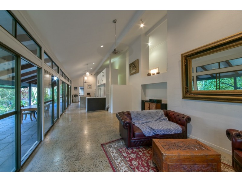 4/25 MANOOKA DRIVE, Cannonvale QLD 4802
