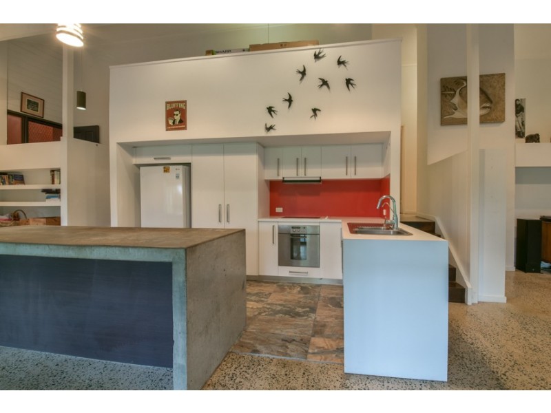 4/25 MANOOKA DRIVE, Cannonvale QLD 4802
