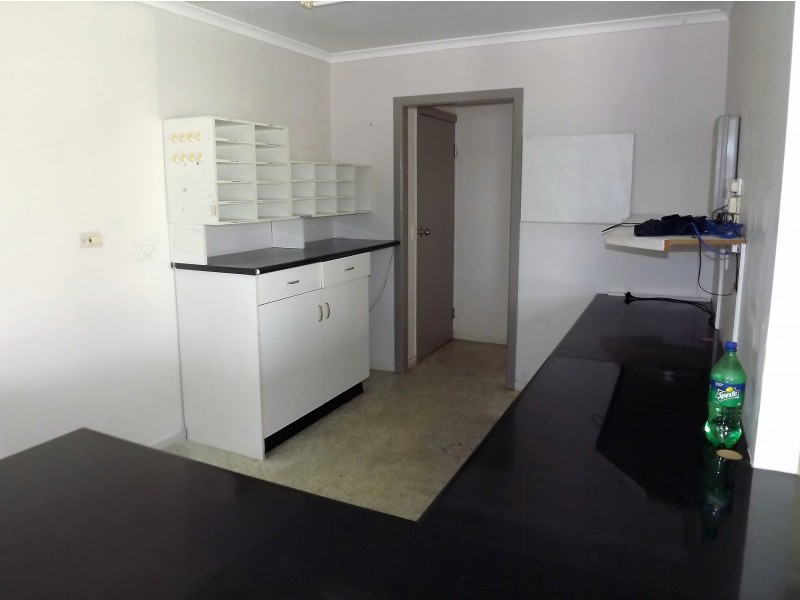 5 ANZAC ROAD, Proserpine QLD 4800