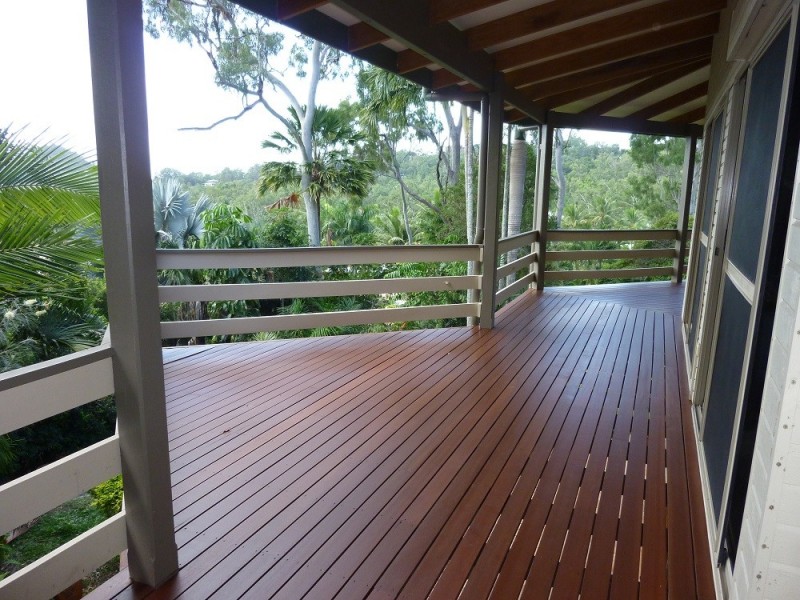 7 COUNTRY ROAD, Cannonvale QLD 4802