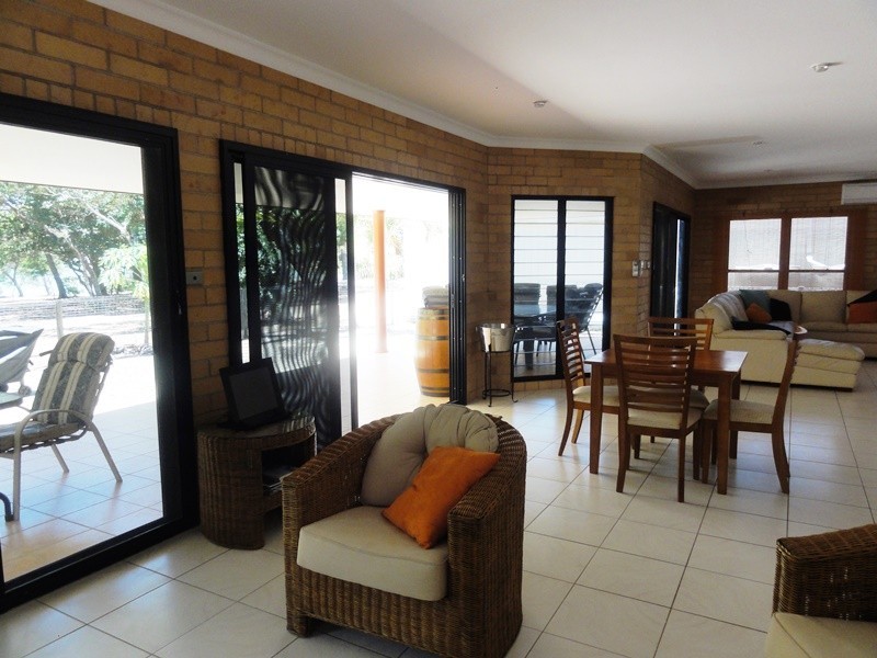37 Pioneer Drive, Dingo Beach QLD 4800