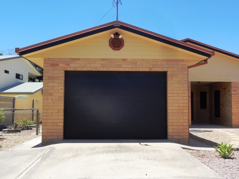 37 Pioneer Drive, Dingo Beach QLD 4800