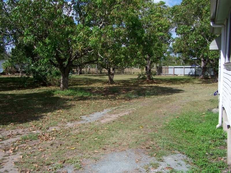 96 Faust St, Proserpine QLD 4800