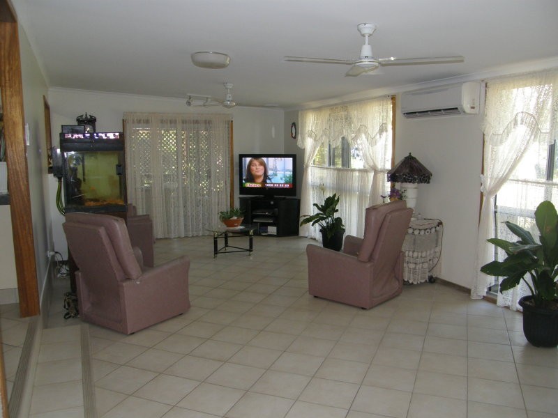 11 Atkinson Street, Proserpine QLD 4800