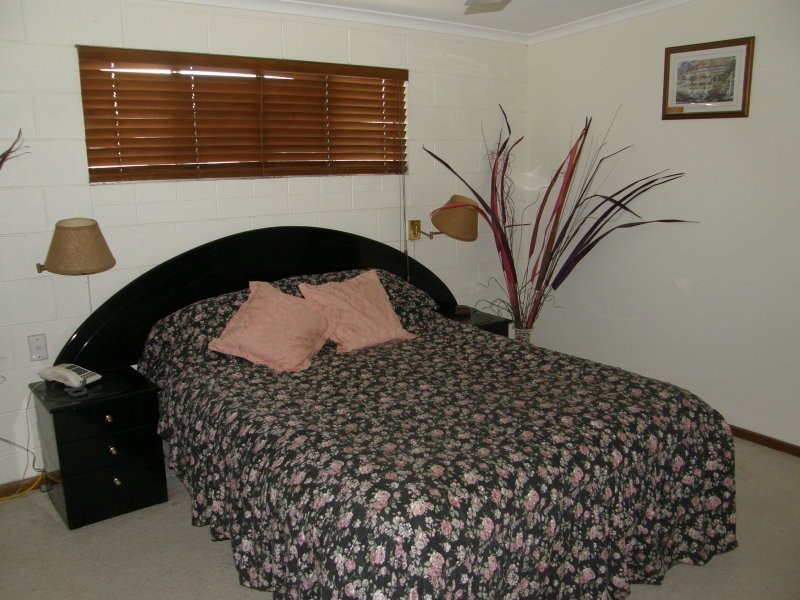 11 Atkinson Street, Proserpine QLD 4800