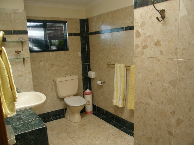 11 Atkinson Street, Proserpine QLD 4800