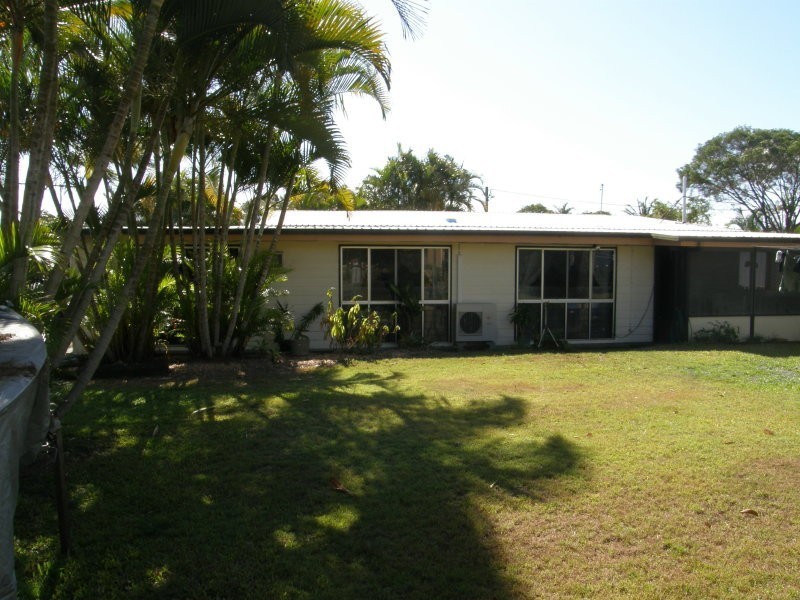 11 Atkinson Street, Proserpine QLD 4800