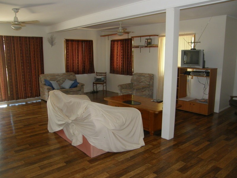 2 Burton Street, Midge Point QLD 4799