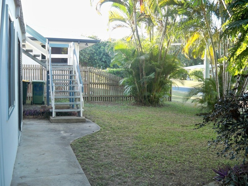 2 Burton Street, Midge Point QLD 4799