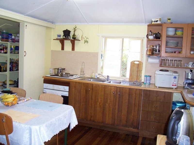 28 Ruge Street, Proserpine QLD 4800