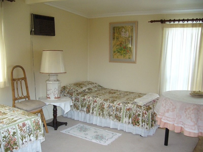 132 Shute Harbour Road, Cannonvale QLD 4802