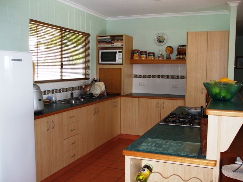 4 Scallop Court, Dingo Beach QLD 4800