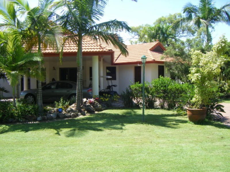 L3 Kunapipi Road, “Stonebridge”, Laguna Quays QLD 4800