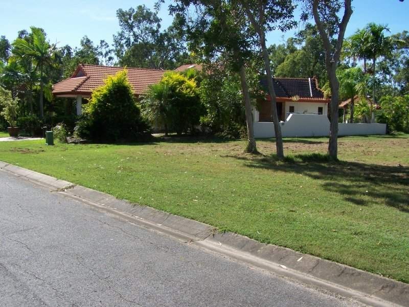 L3 Kunapipi Road, “Stonebridge”, Laguna Quays QLD 4800
