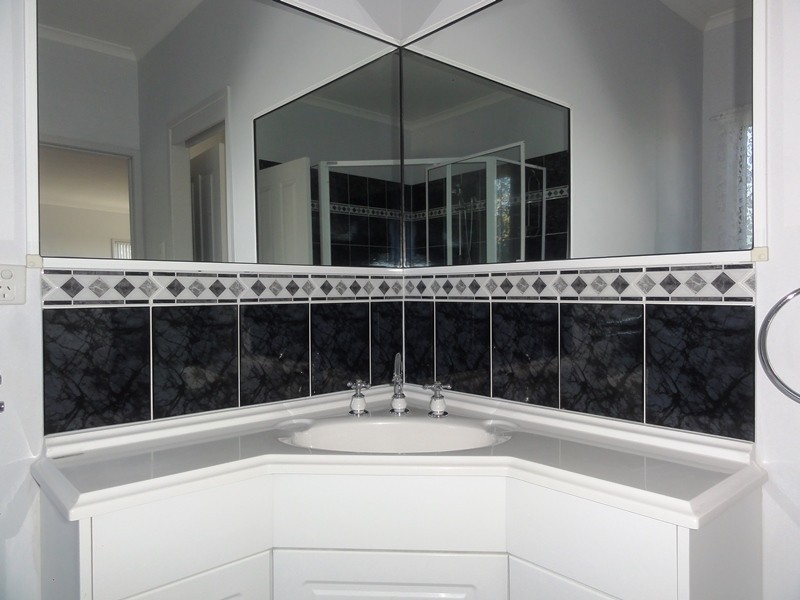 72 Blackcurrent Drive, Hideaway Bay QLD 4800