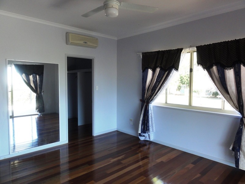 72 Blackcurrent Drive, Hideaway Bay QLD 4800