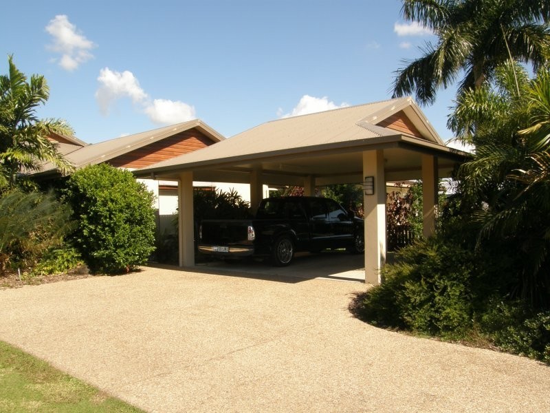 59 Spalla Drive, Proserpine QLD 4800