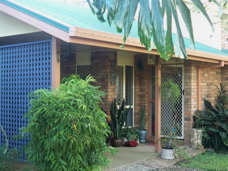 17 Bundesen Ave, Midge Point QLD 4799