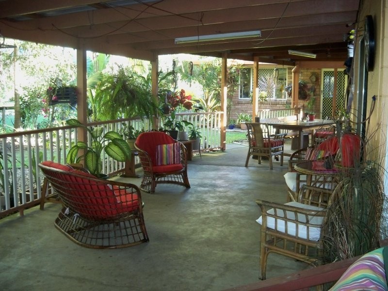 17 Bundesen Ave, Midge Point QLD 4799