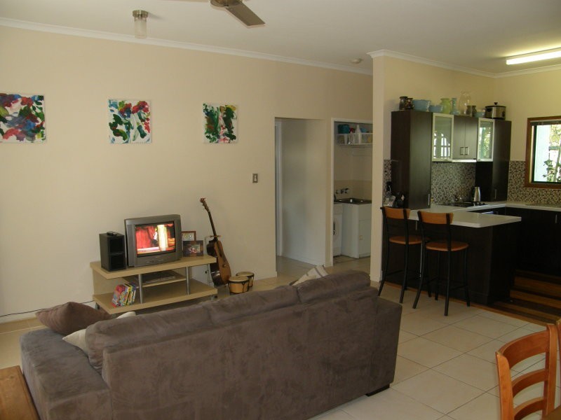 2/13 Faust Street, Proserpine QLD 4800