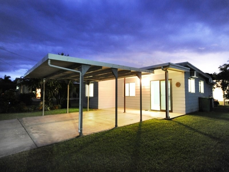 8 Burton Street, Midge Point QLD 4799