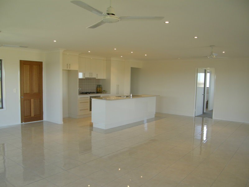 8 (Lot 28) Blue Gum St, Whitsunday Gardens, Proserpine QLD 4800