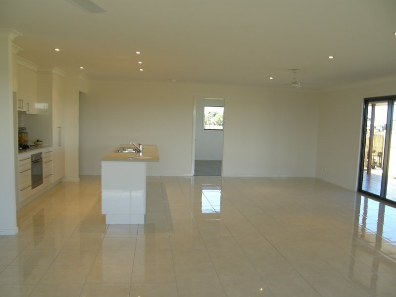 8 (Lot 28) Blue Gum St, Whitsunday Gardens, Proserpine QLD 4800