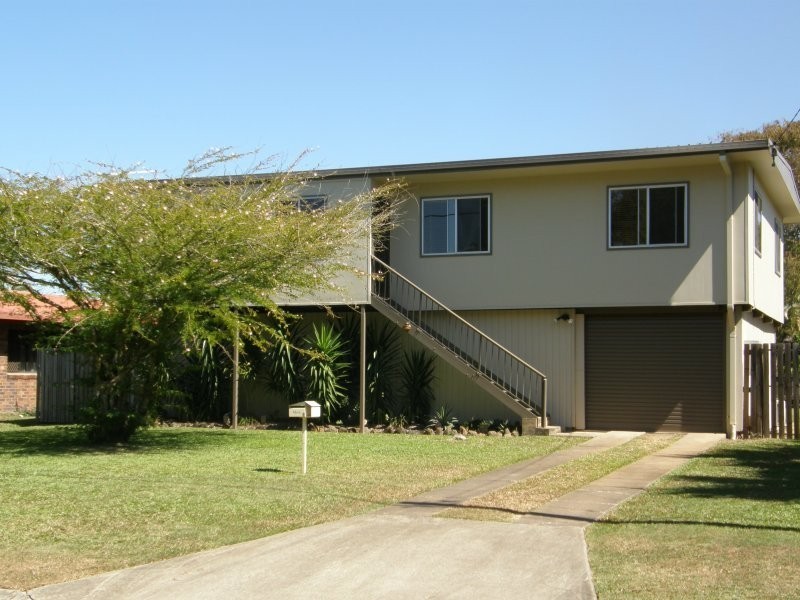 4 Daybell Street, Proserpine QLD 4800