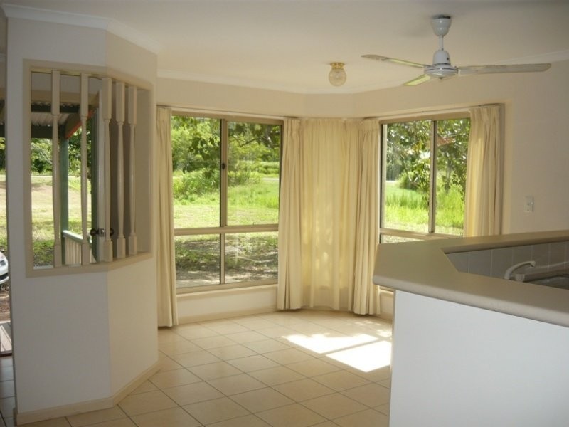 408 Paluma Road, Cannonvale QLD 4802