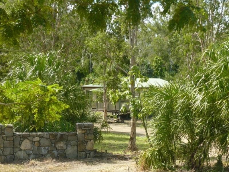 408 Paluma Road, Cannonvale QLD 4802