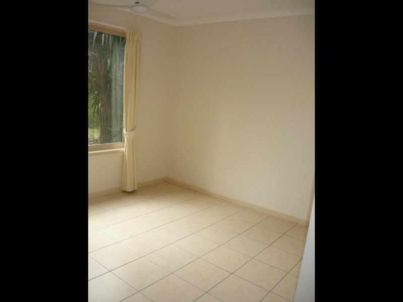 408 Paluma Road, Cannonvale QLD 4802